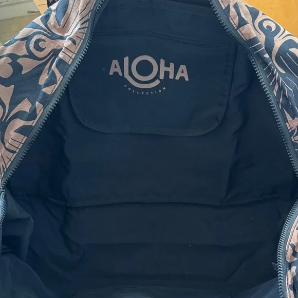 ALOHA COLLECTION | Nihoa Palm Duffel - Picture 3 of 3